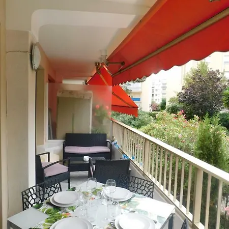 Apartment T2, Le Navarre, Cannes, Avec Climatisation Et Parking Prive Cannes
